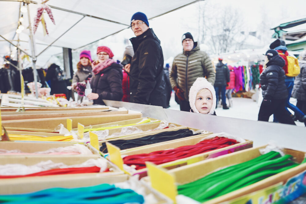 Schweden Winterurlaub Jokkmokk Samen Markt Reiseblog Testbericht
